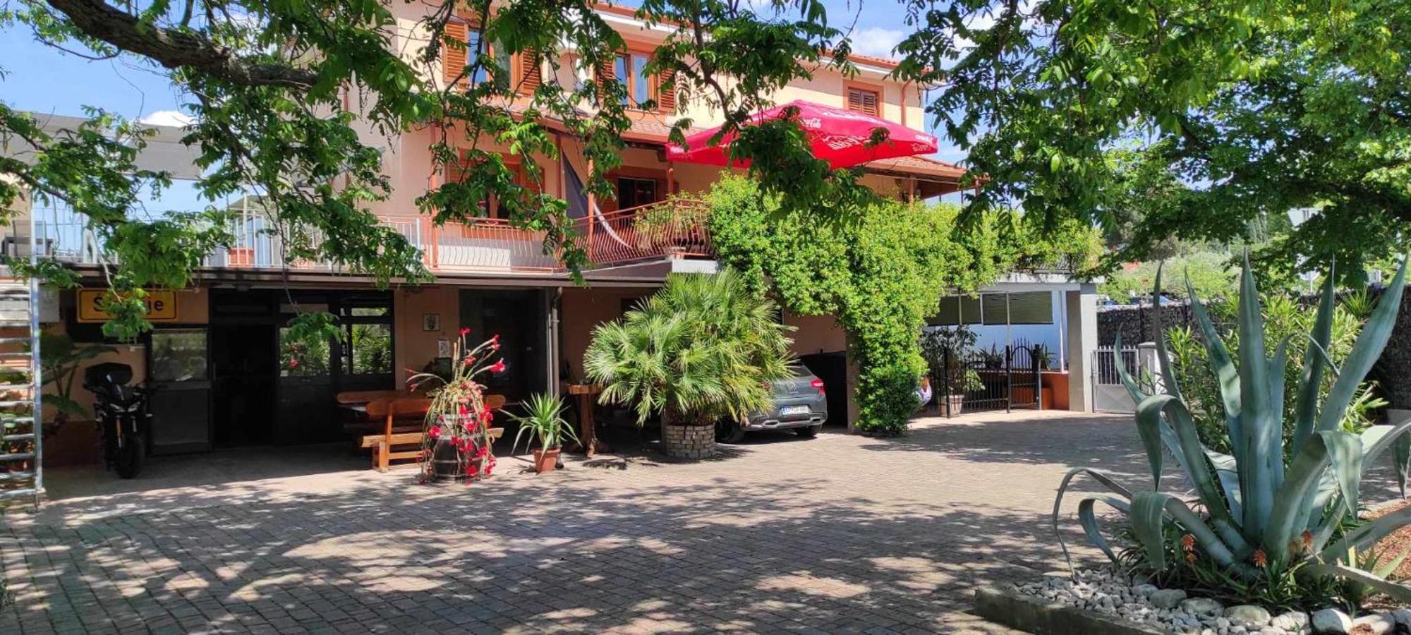 Guesthouse Skofije Ob Parenzani Spodnje Skofije Exteriér fotografie
