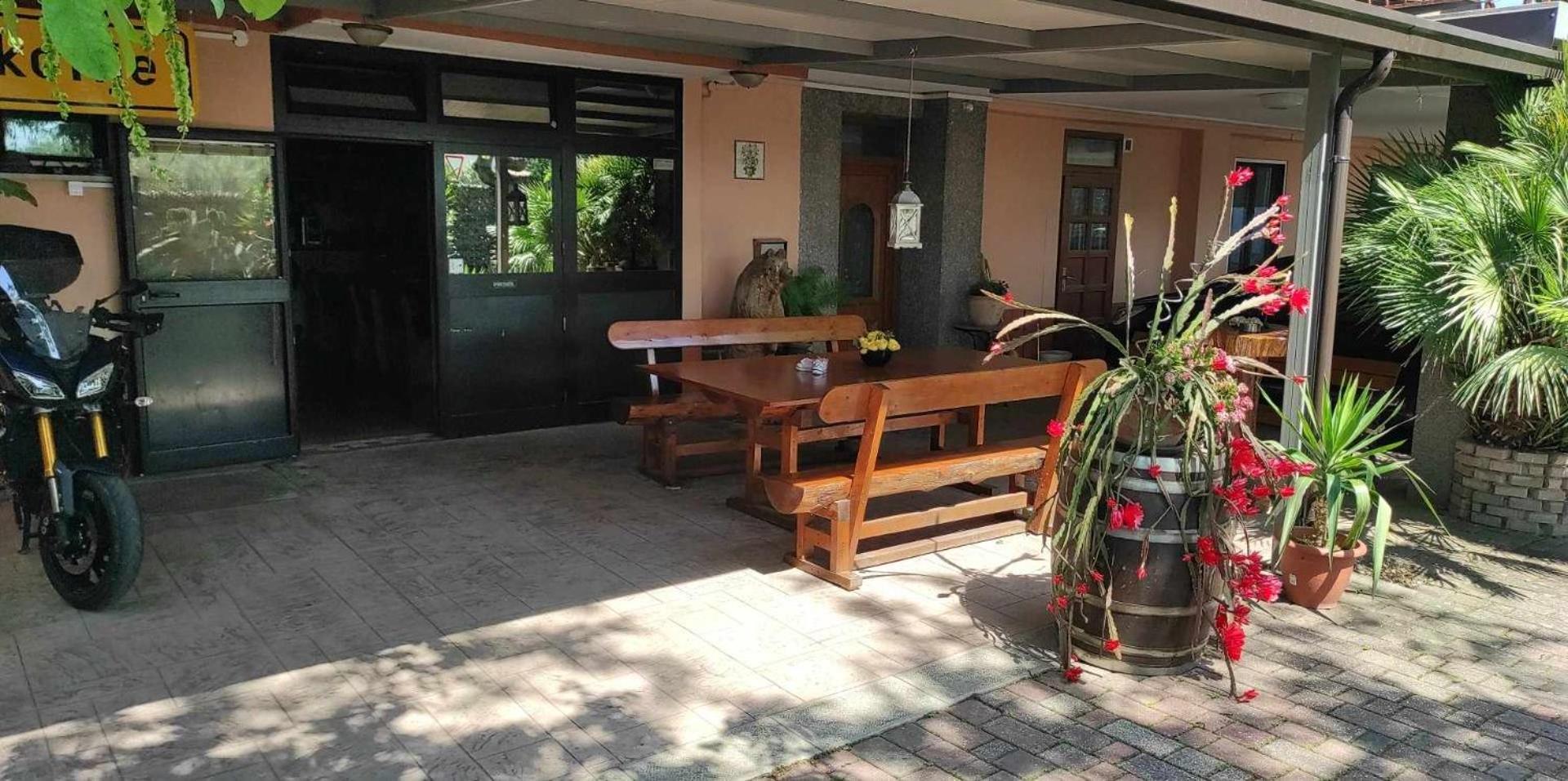 Guesthouse Skofije Ob Parenzani Spodnje Skofije Exteriér fotografie